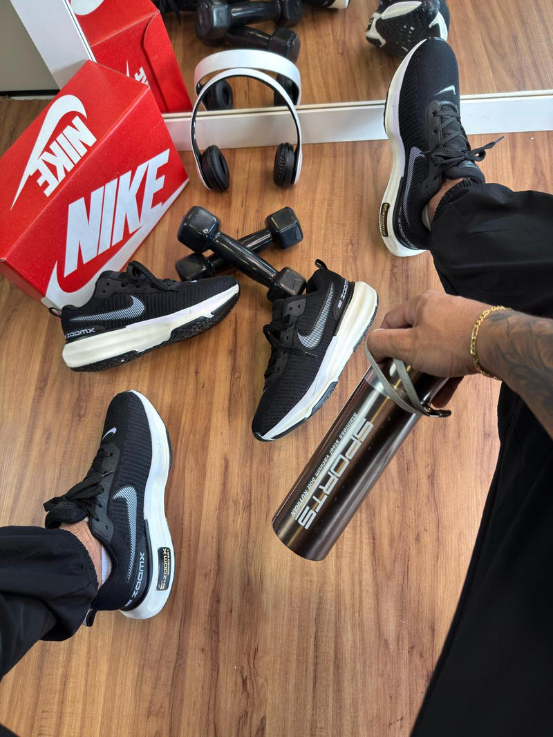 Nike zoom  Invencible run3  Preto/bco Basic