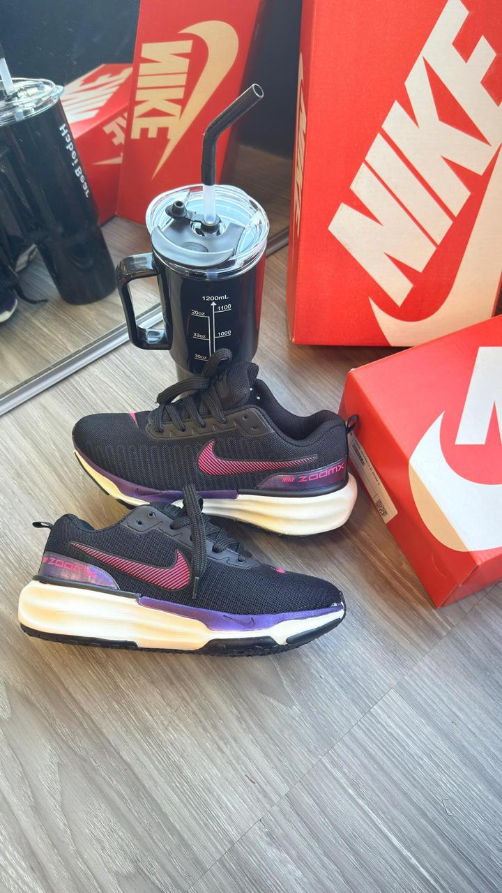 Nike zoom  Invencible run3  Preto/lilas  Basic