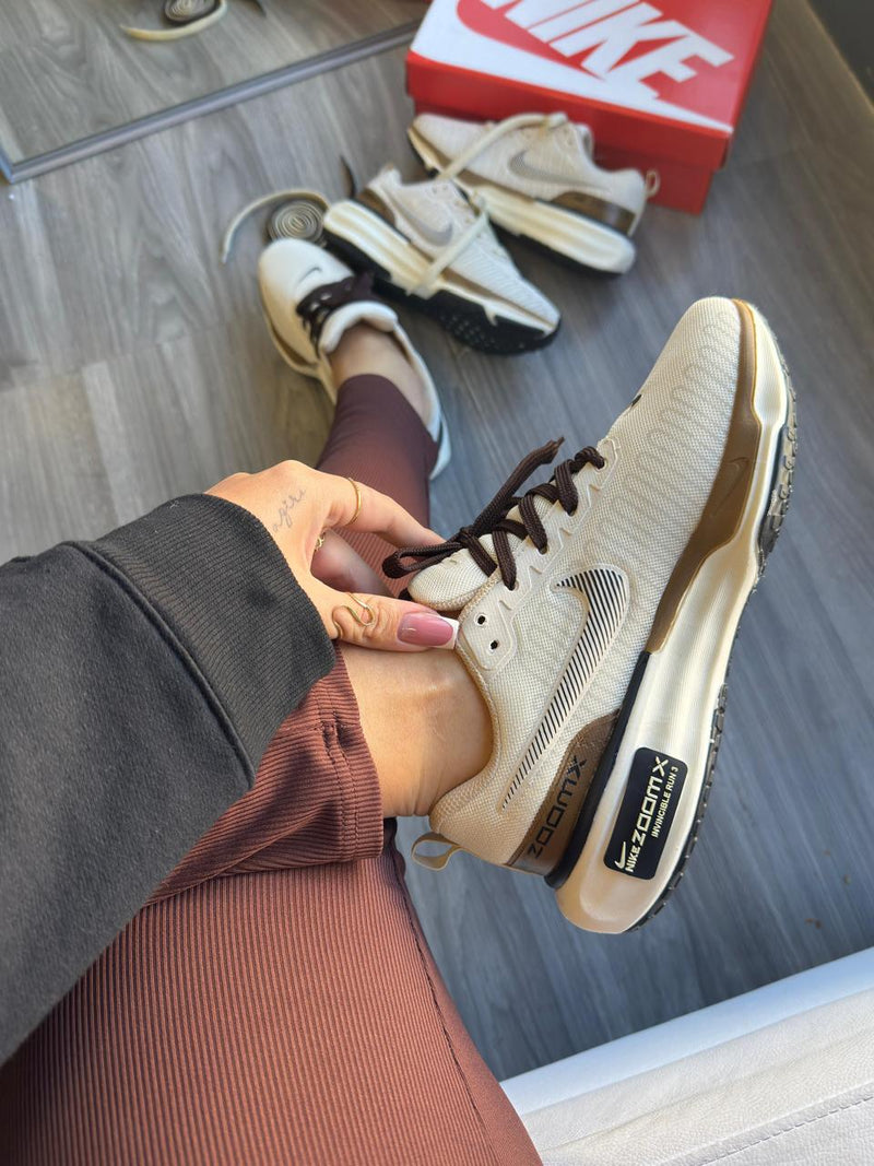 Nike zoom  Invencible run3  Off cacau Basic