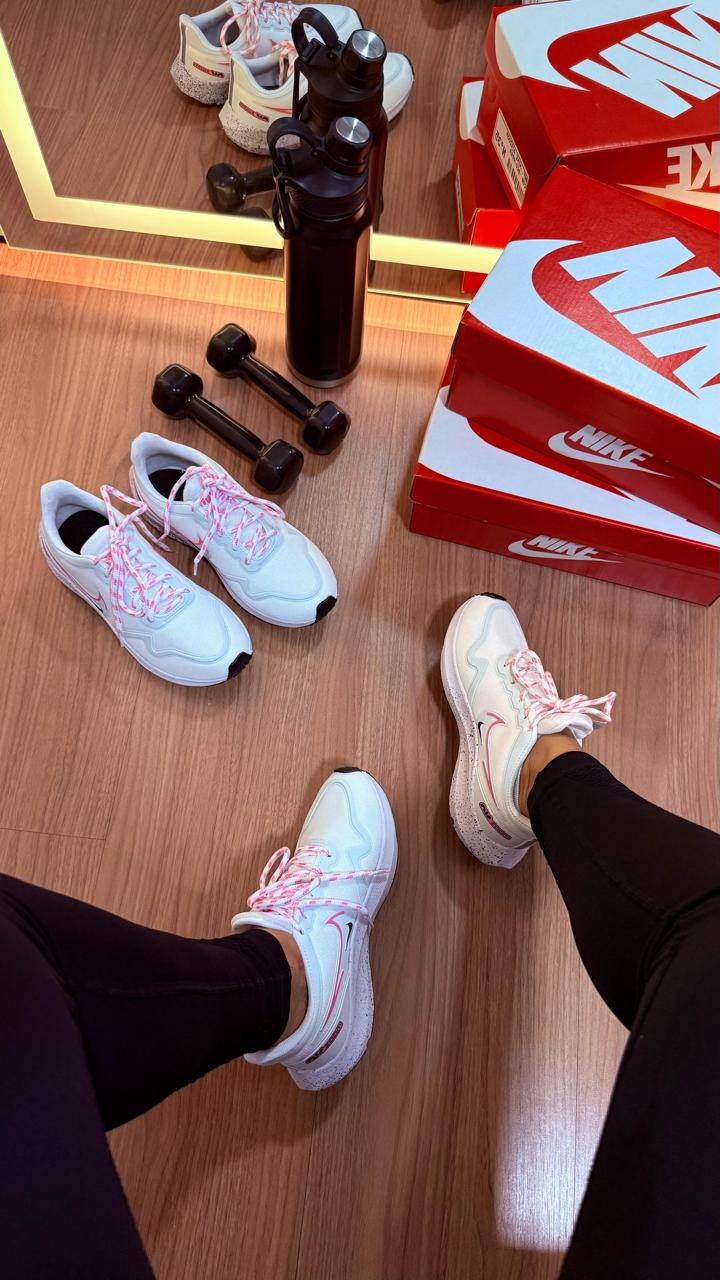 Nike zoom NK 47  super leve branco rosa